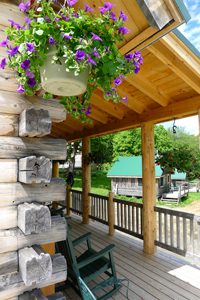 An AMC Maine wilderness lodge