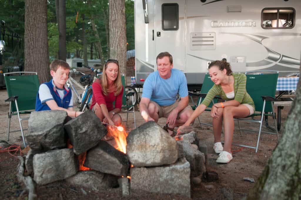 family-camping-maine