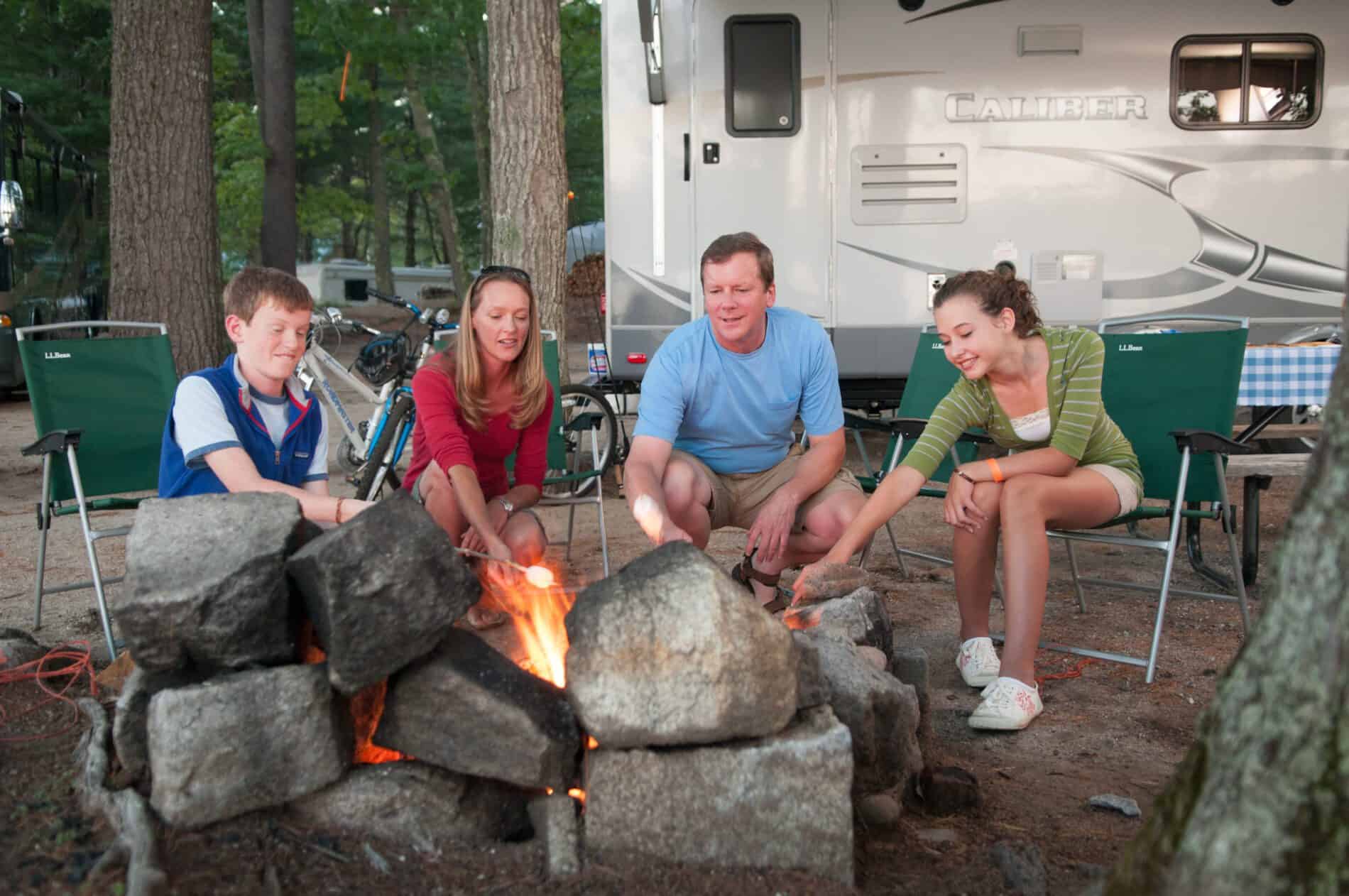 family-camping-maine