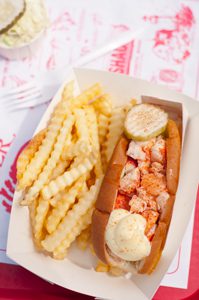 Maine lobster roll