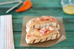 Maine lobster roll