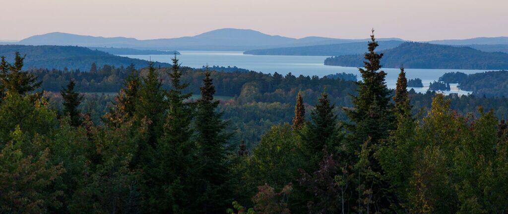 moosehead-lake-maine-cover-pic