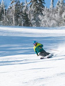 Current conditions at Sugarloaf- Click on the image above to access more Maine winter images.
